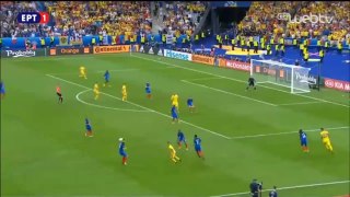 EURO 2016 - Evra scratches balls