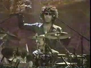 Maxwell gotta get closer live