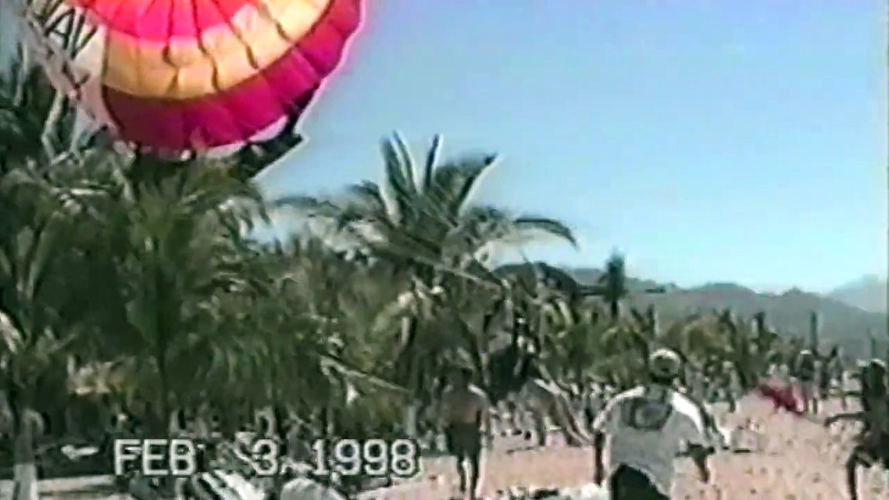 Compilation de FAIL de plage - Funny Beach Fails
