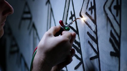 Hennessy : VS Limited Edition 2016 design par Scott Campbell