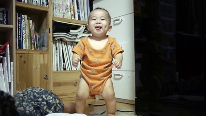 Gangnam Style Dancing Baby