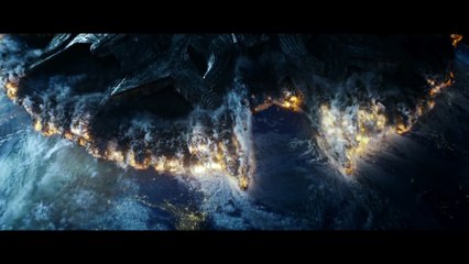 Independence Day _ Resurgence 2016 Official Hindi Trailer _ Liam Hemsworth _ Jeff Goldblum HD