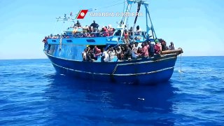23/05/2016 Soccorso migranti CP905