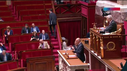 État d'urgence : Éric Ciotti envoie une pique au gouvernement (et particulièrement à Bernard Cazeneuve)