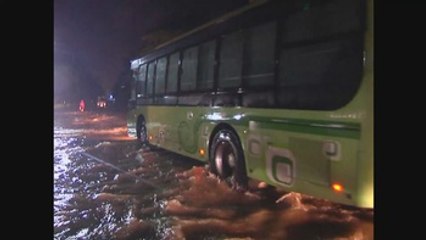 Las lluvias torrenciales colapsan Pekín