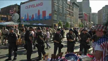 Las pasiones encontradas por Trump no pasan de provocaciones en Cleveland