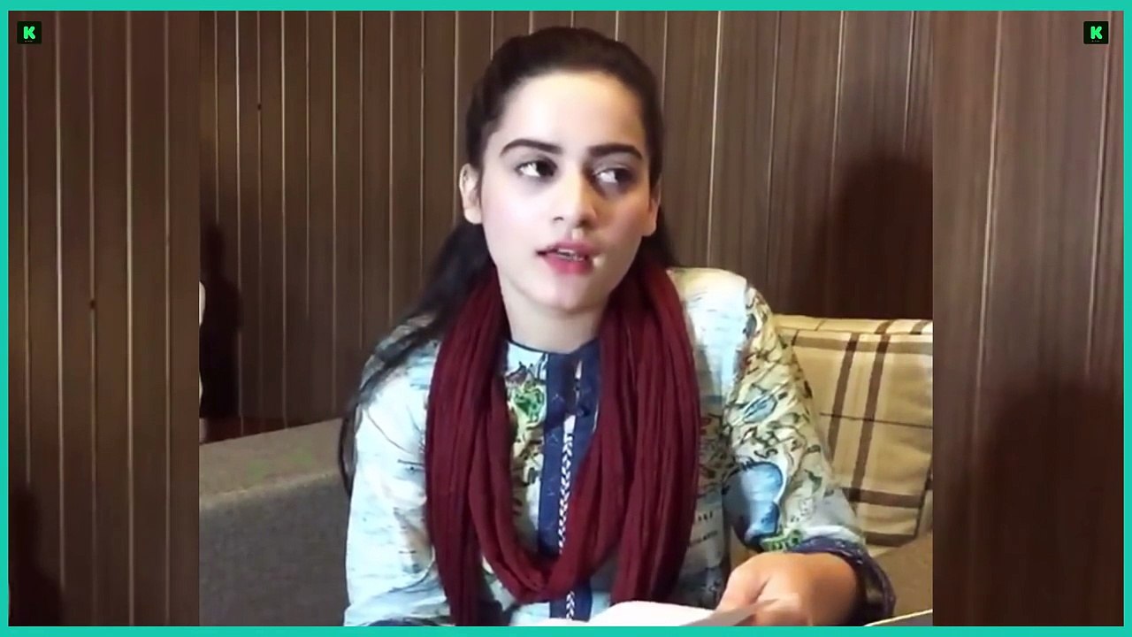 Twins Sisters Aiman Khan And Minal Khan