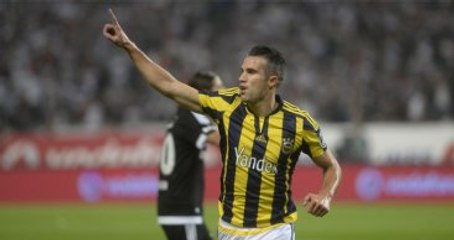 Fenerbahçe: Robin van Persie, Fenerbahçe'de Kalacak