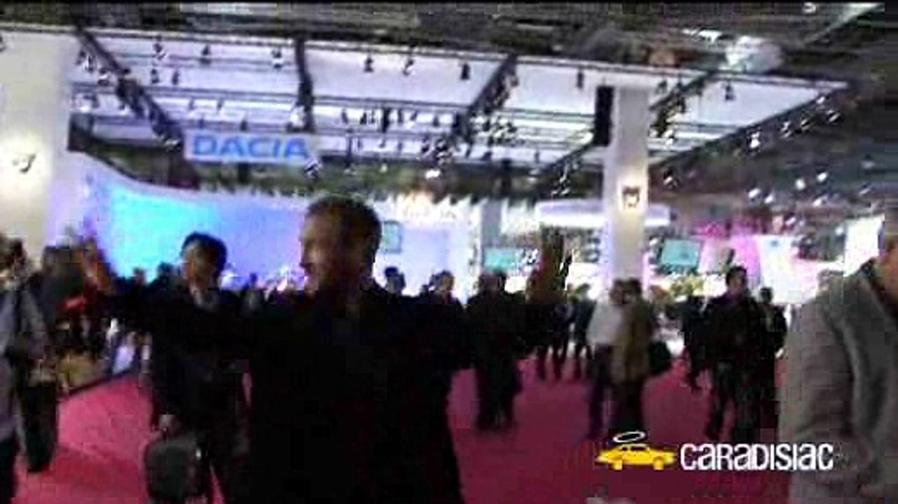 Paris 2008 : Aymeric se croit au Festival de Cannes (gag)