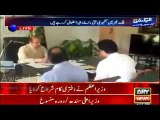 Waseem Badami Shows The Latest Picture Of Nawaz Sharif Working In His Office
