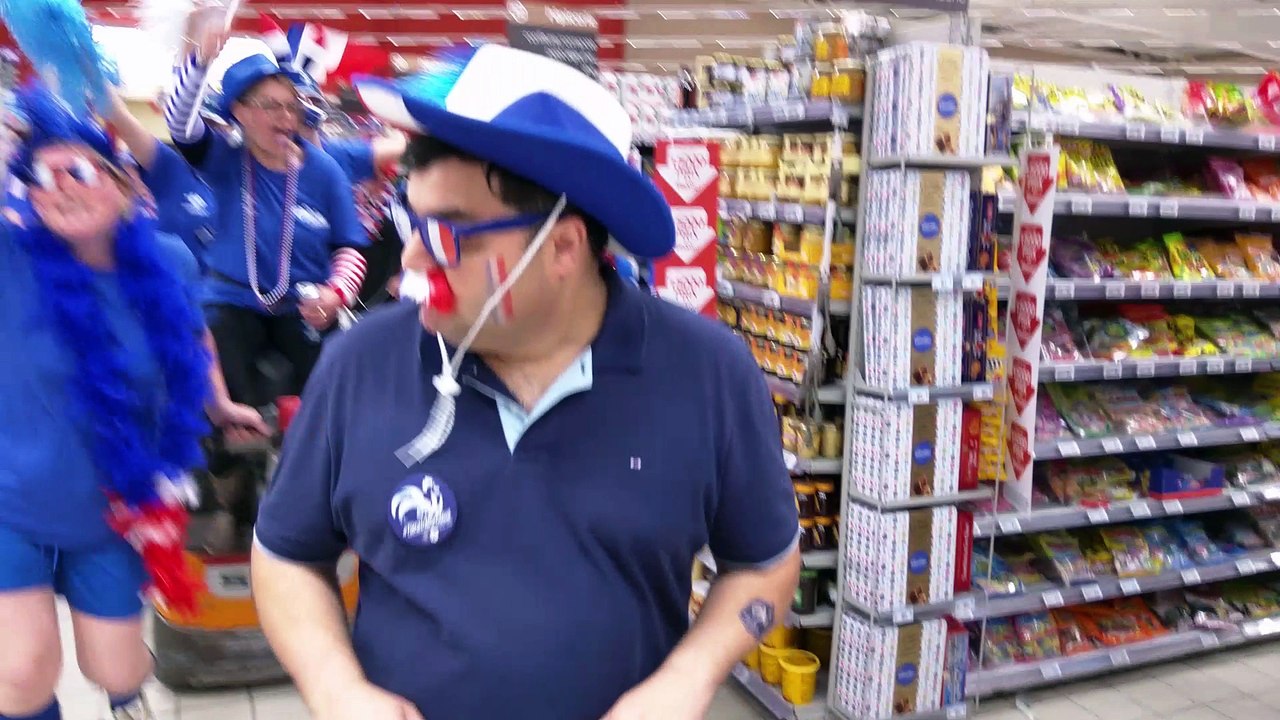 market Villers-Bocage clip euro 2016