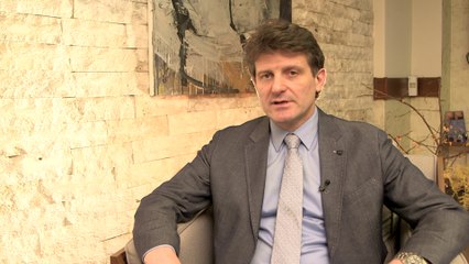 K.B.B. Uzmanı Doç. Dr. Teoman Dal - Ultherapy