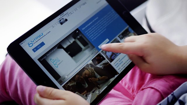 Mercedes-Benz Future Bus - Interior & Connectivity features