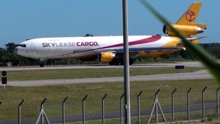 aeropuerto de carrasco skylease cargo md11 despegue de pista 24