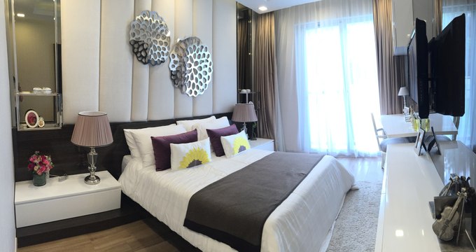 Cần bán căn hộ cao cấp Saigon South River Phú Mỹ Hưng 3pn căn góc view sông giá 2,1 tỷ.