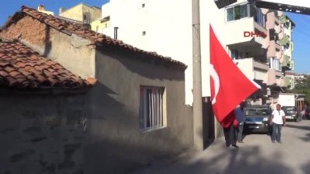 Keşan Şehit Özel Harekatçının Keşan? Daki Baba Ocağında Yas