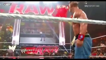 Il ritorno di CM Punk (ITA Raw 25-7-2011)