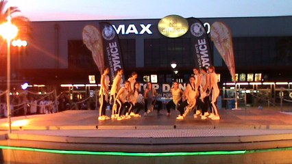 37 HIP HOP VIERNES DANY FREAKALICIOUS