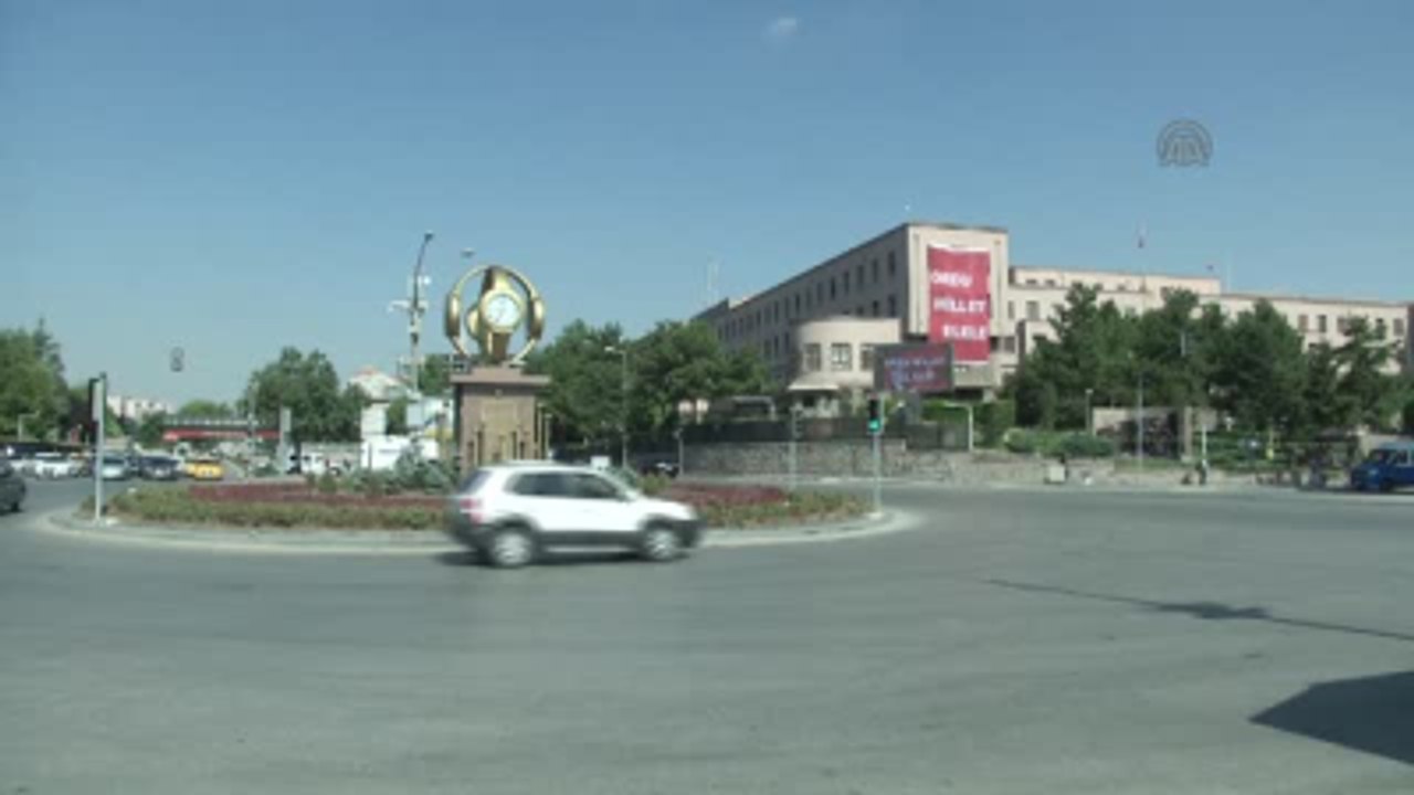 Genelkurmay'dan "Afişli" Mesaj