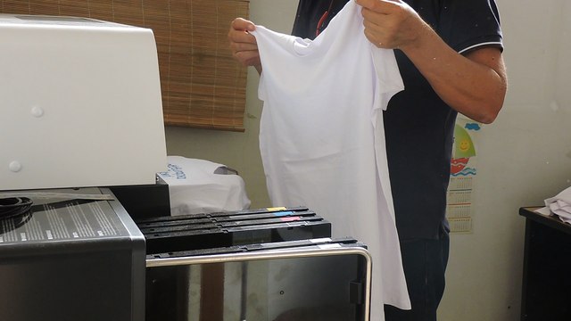 STAMPA DIRETTA A COLORI ASSOLUTAMENTE ATOSSICI ADATTA ANCHE PER ABBIGLIAMENTO PER BAMBINI,LENZULA,FEDERE ECC.