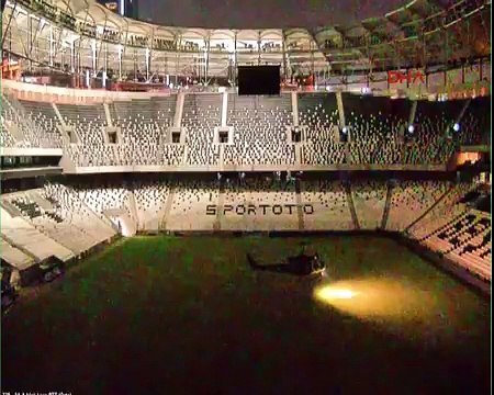 Askerler, Vodafone Arena'ya böyle indi