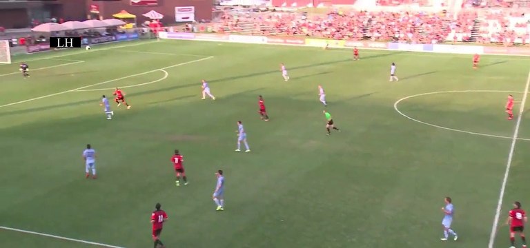 Sammy Ndjock réalise le pire CSC pour un gardien de foot