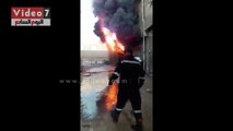 بالفيديو..حريق وانفجارات براميل الكيماويات داخل مصنع أكتوبر