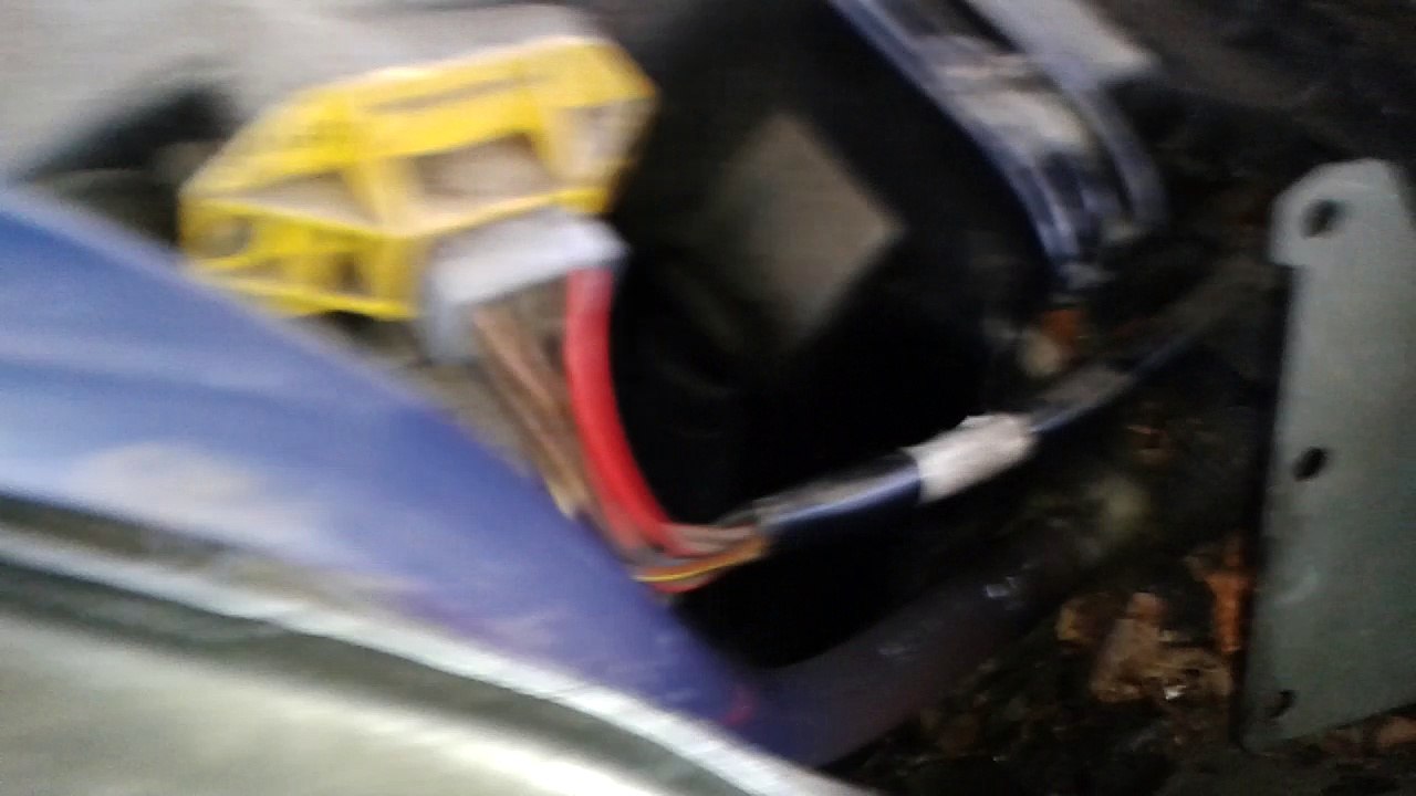 Wasseanschluß am Wärmetauscher Rücklauf, Vorlauf offen (ohne Ton)