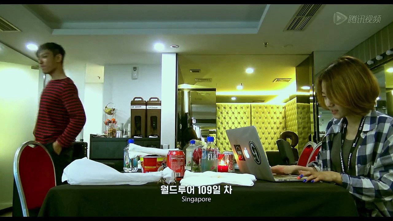 第三支正片片段 胜利洗澡遭TOP疯狂偷拍 part3