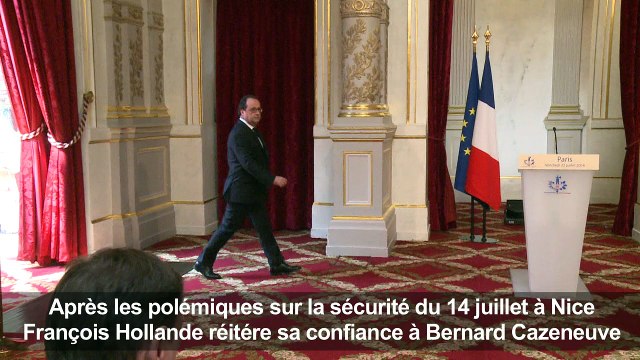 Bernard Cazeneuve a toute ma confiance assure François Hollande