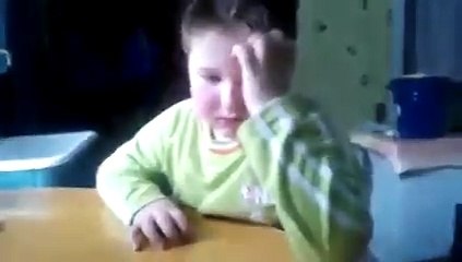 Травка зеленеет, солнышко блестит))) малыш жжет. Смеялся до слёз!