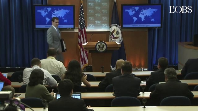 États-Unis : un journaliste surpris pendant une partie de Pokémon Go en conférence de presse