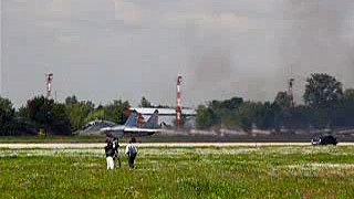 MiG-29 vs. Porsche 911 / МиГ-29 против Порше 911
