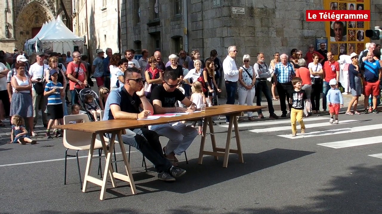 Festival de Cornouaille. Solistes et ensembles au concours de batteries