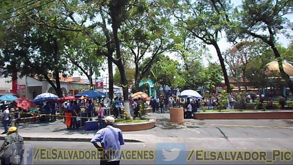 Parque guzman, Alcaldia Municipal y Catedral de San Miguel