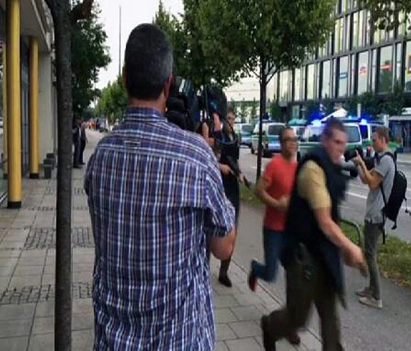 Multiple Dead Expected In Munich Mall Shooting- 'Several Dead' In Shooting Rampage Inside Munich Shopping Centre As Armed Police Hunt For Gunman