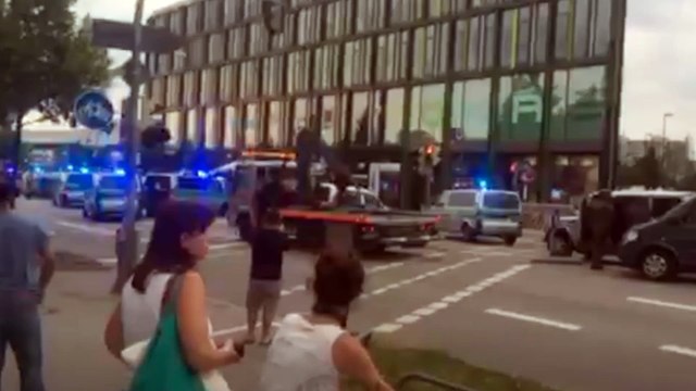 Fusillade dans un centre commercial à Munich : ce que l'on sait