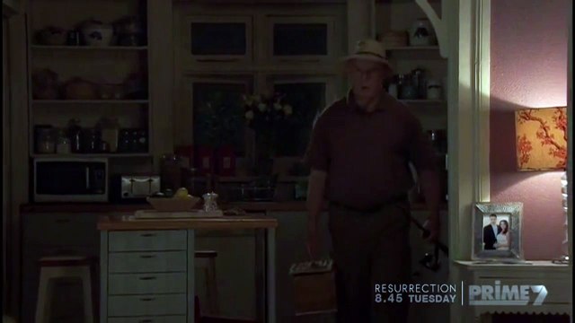 Home and Away 5931 Alf walks in on Josh and Maddy