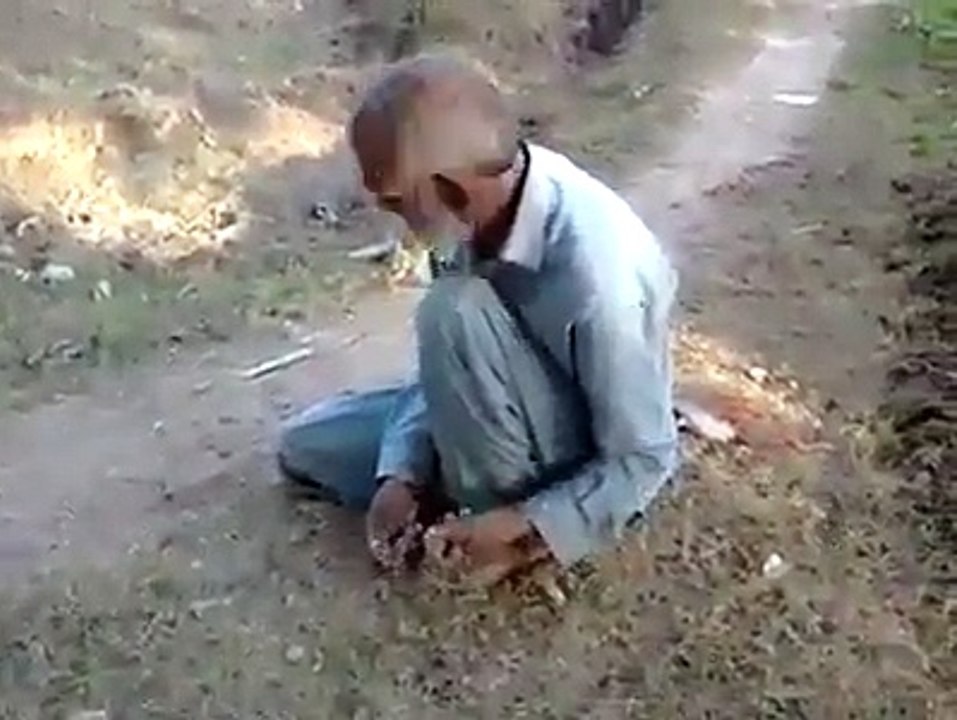 اُ ف اللہ ایک بار پھر اس وڈیو کو دیکھ کر رونے لگا۔اگر آپ کو بھی رونا آیا