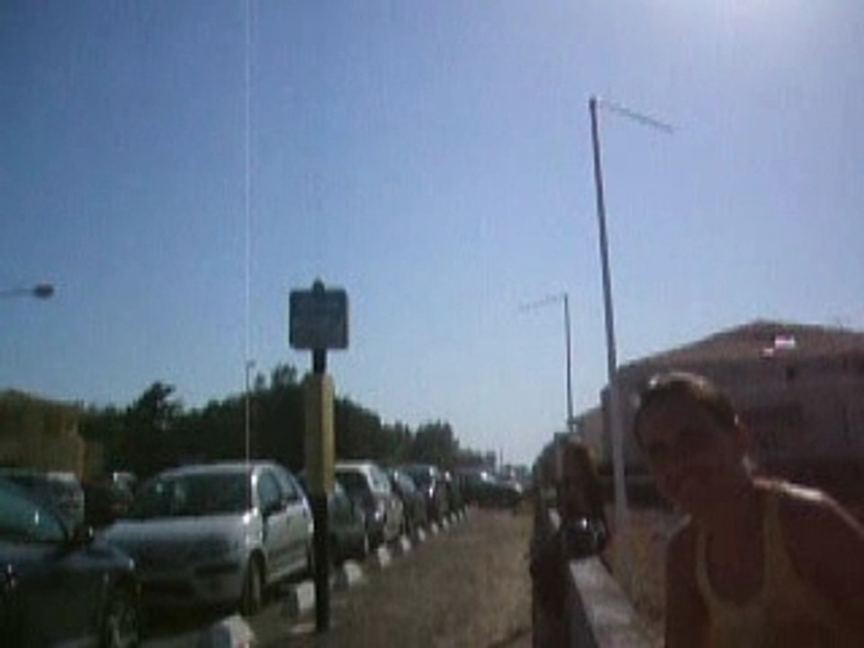 En attendant le bus