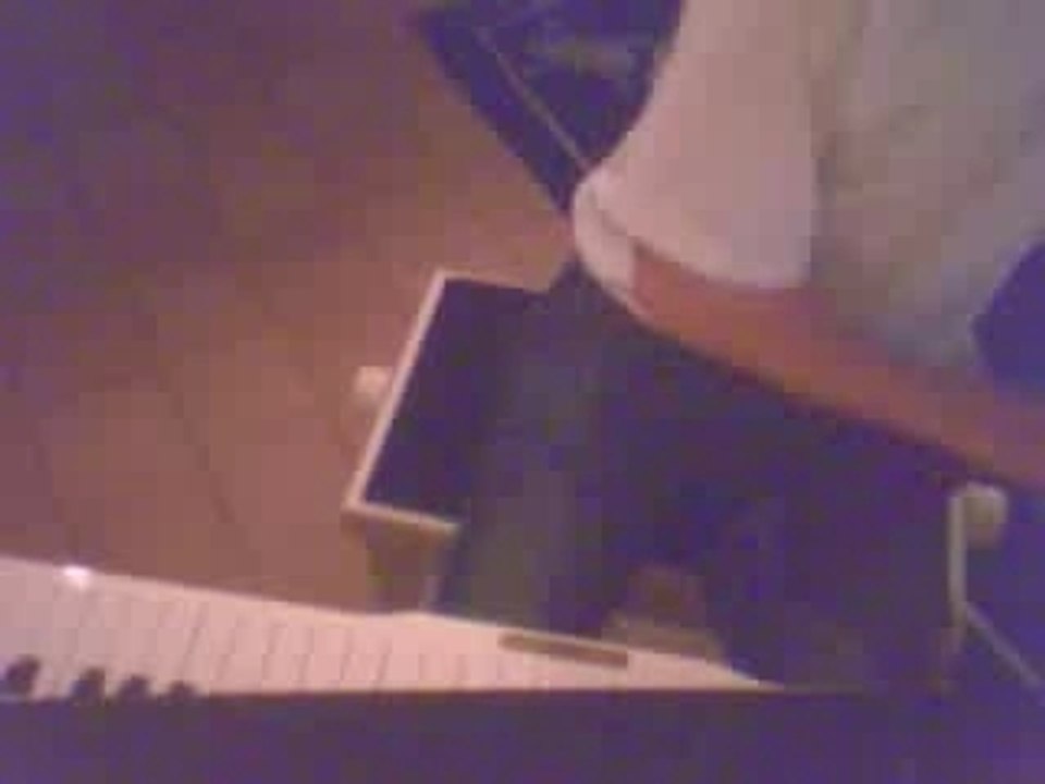 sos d'un terrien en détresse piano voix