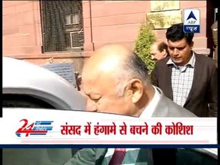 Terrorism has no colour: Sushilkumar Shinde