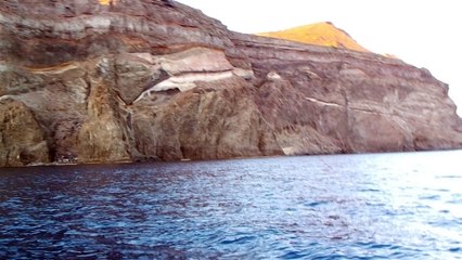 uno sguardo tra il sole e la luna