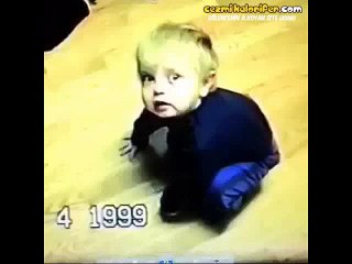 Brezilya Amazon Kurbağası Gibi Şekillere Giren Velet