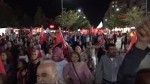 Sivas'ta 10 Bin Kişi Darbe Girişimini Protesto Etti