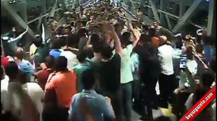 Atatürk Havalimanı'nı Basan Darbeci Askerler Kamerada