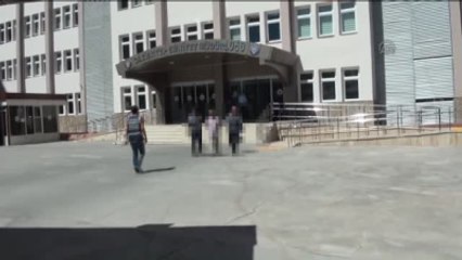 Darbe Girişimine "Karşıymış Gibi Görünmeye Çalışan" Fetö Üyesi Din Görevlisi Tutuklandı