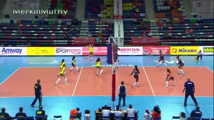 La plus jolie volleyeuse Winifer Fernandez .