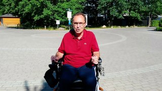 Rolli Rollstuhl Geschwindigkeit 6 bis 15 km/h Speed comparison wheelchair Optimus 2 2016