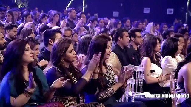 Awkward moment for Humayun Saeed, Ahmed Ali butt Nailed it